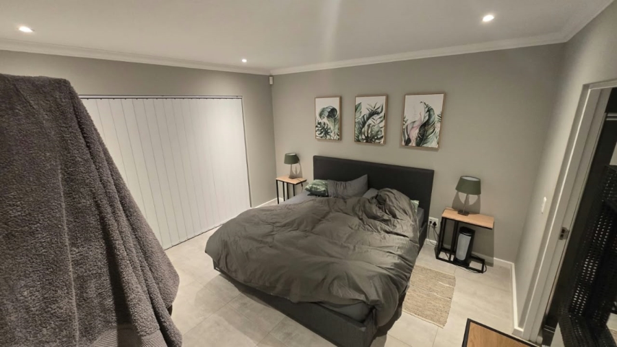 3 Bedroom Property for Sale in Pienaarstrand Western Cape